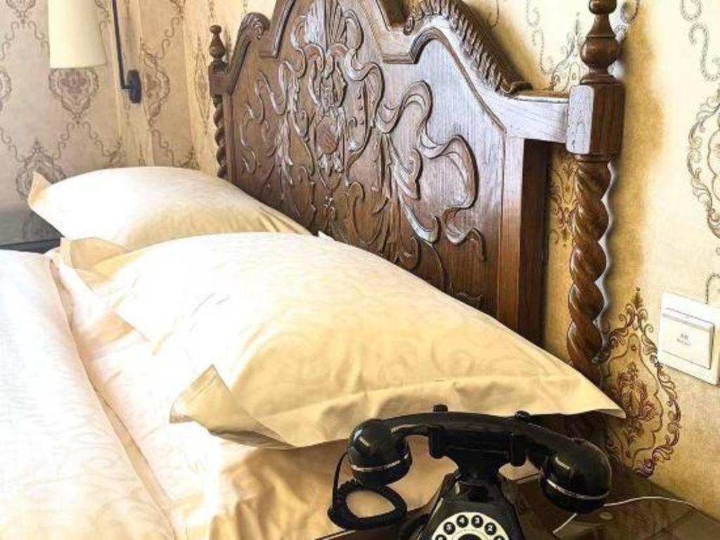 Dong Fang Hotel Пекин Экстерьер фото
