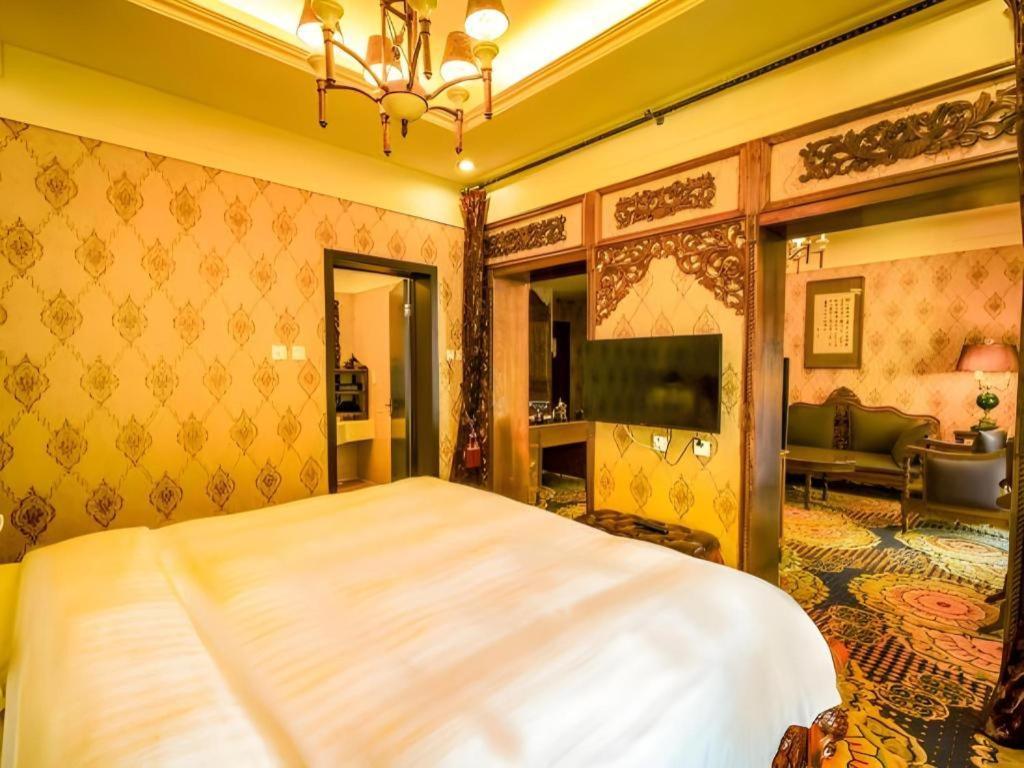 Dong Fang Hotel Пекин Экстерьер фото